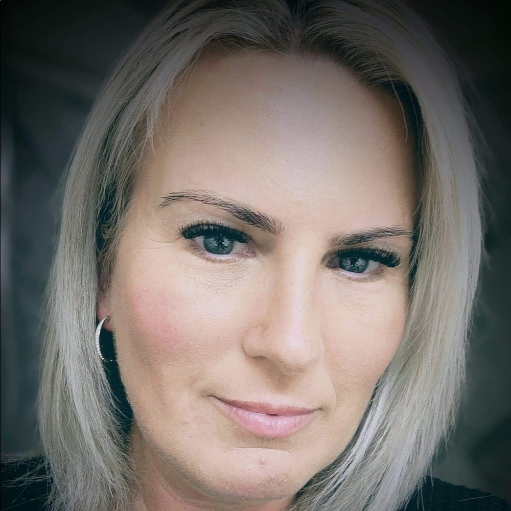 Meet your Posher, Niccole
